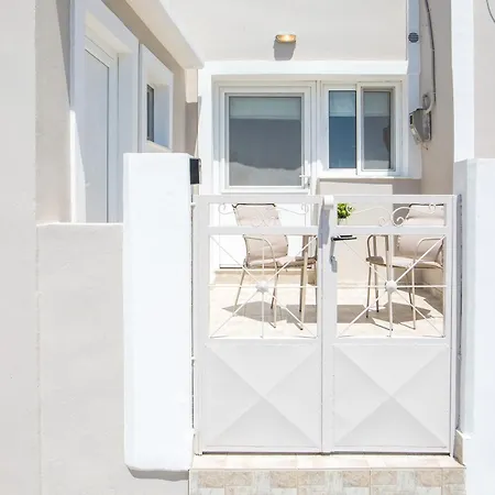 Rhodes Vistapeak Retreat Apartment *